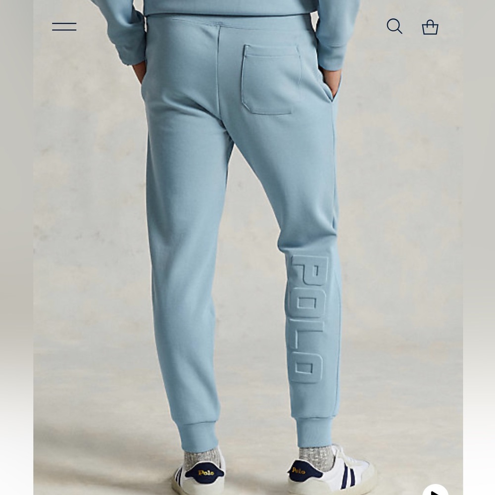 Polo Ralph LaurenDouble Knit Joggers
Blue Note, Medium Size..brand new